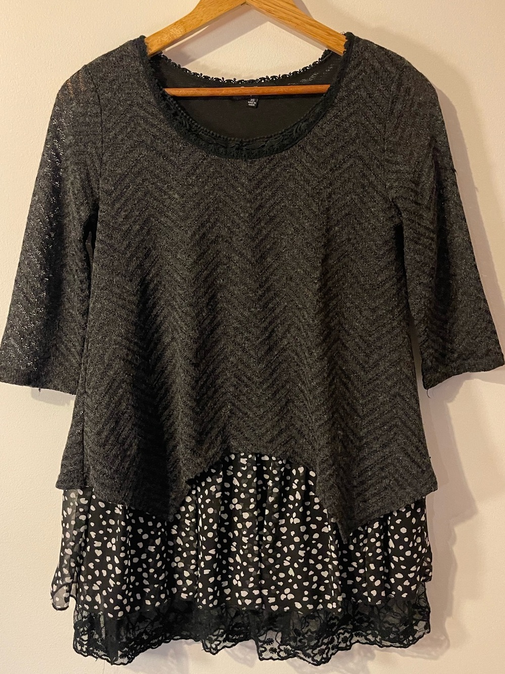 Papillon Gray Chevron Layered Crochet Tunic Top XS